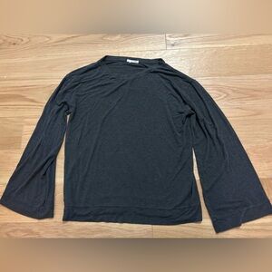 Skin brand Gray Shirt Size 1 Small 4-6 Natural Clothing brand